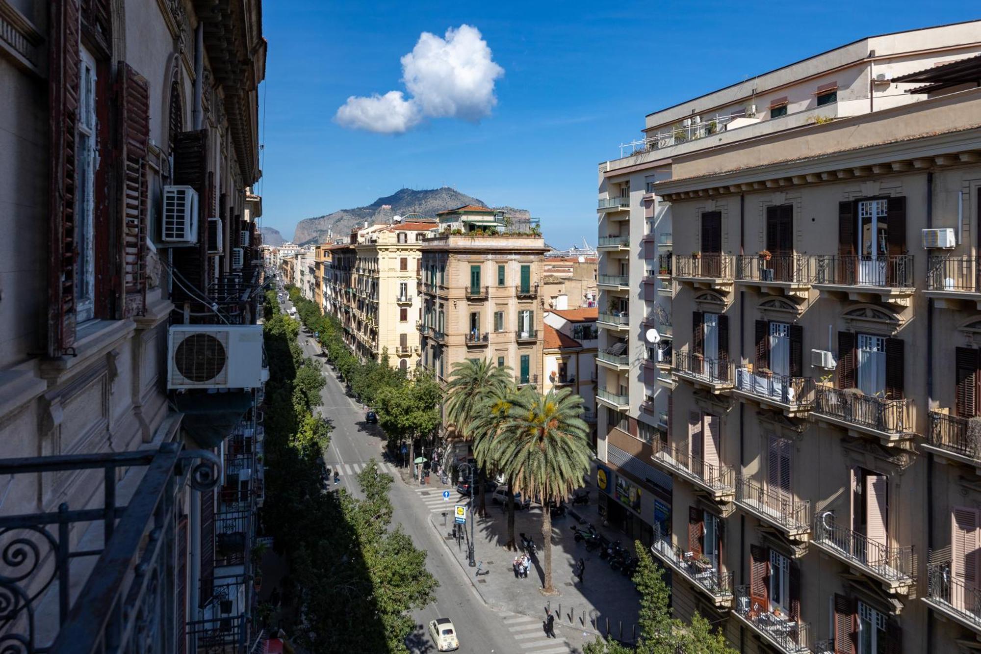 B&B Novecento Palermo Exteriör bild